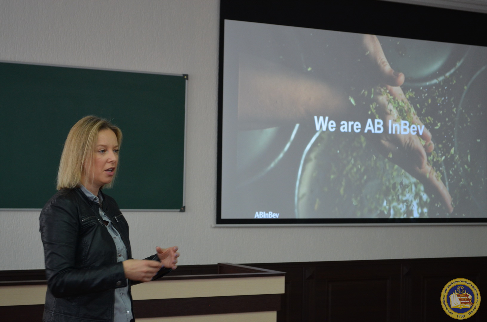 Лекція Директора по проектам BSC Europe AB InBev Хестер Ван Лінт по темі «Як побудувати успішну кар’єру в міжнародній компанії»