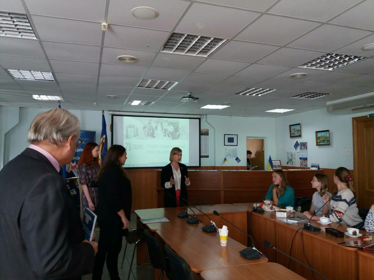 Презентація стажування US Accounting Internship 2018 у компанії TEAM International